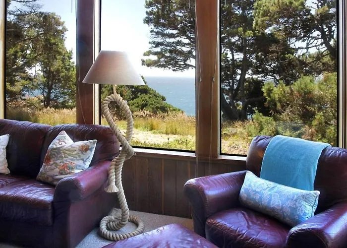 Ocean Bluff Serenity